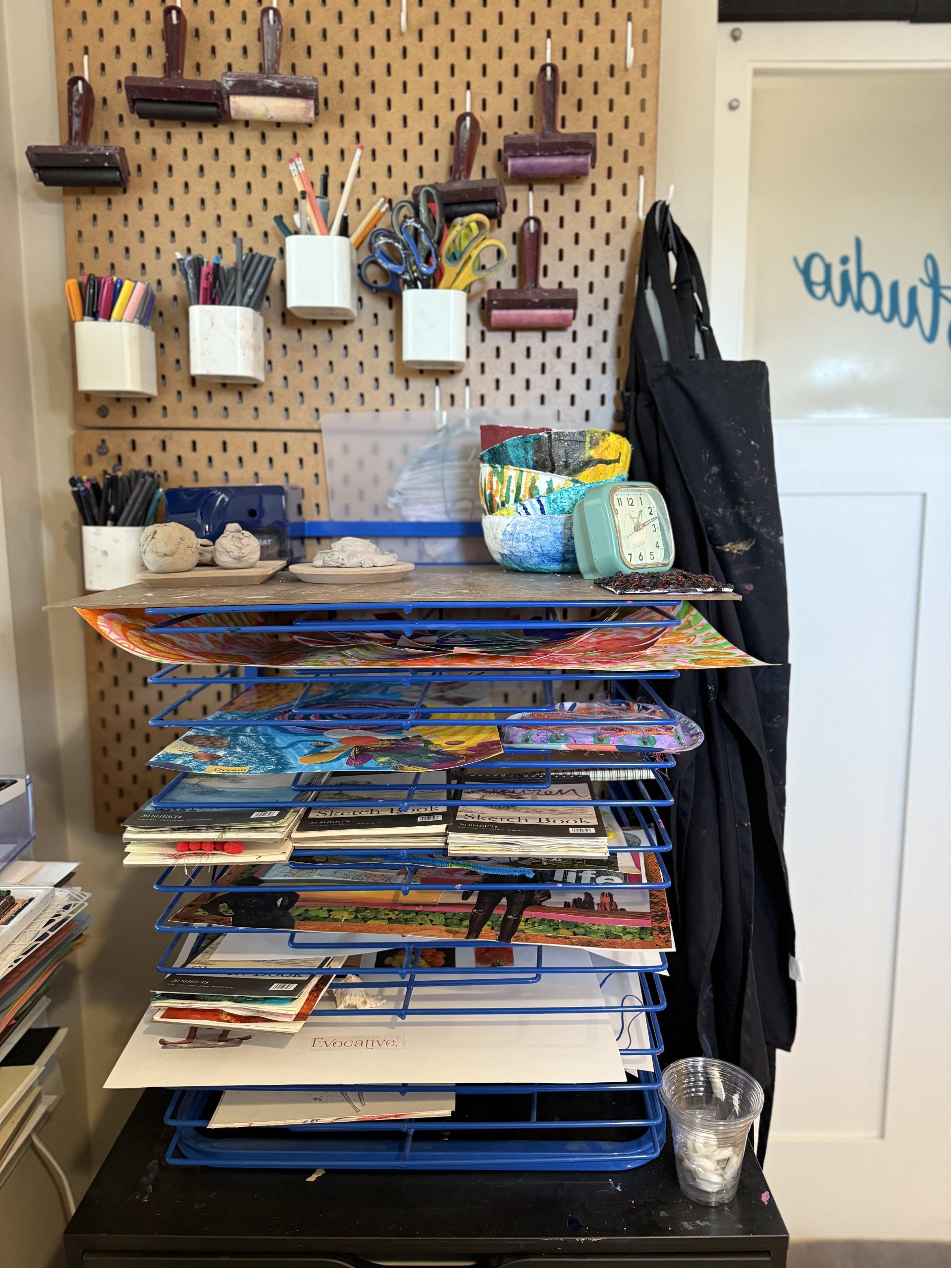 SATURDAY MAY 30 | 2-4PM WITH JULIA KARRYS